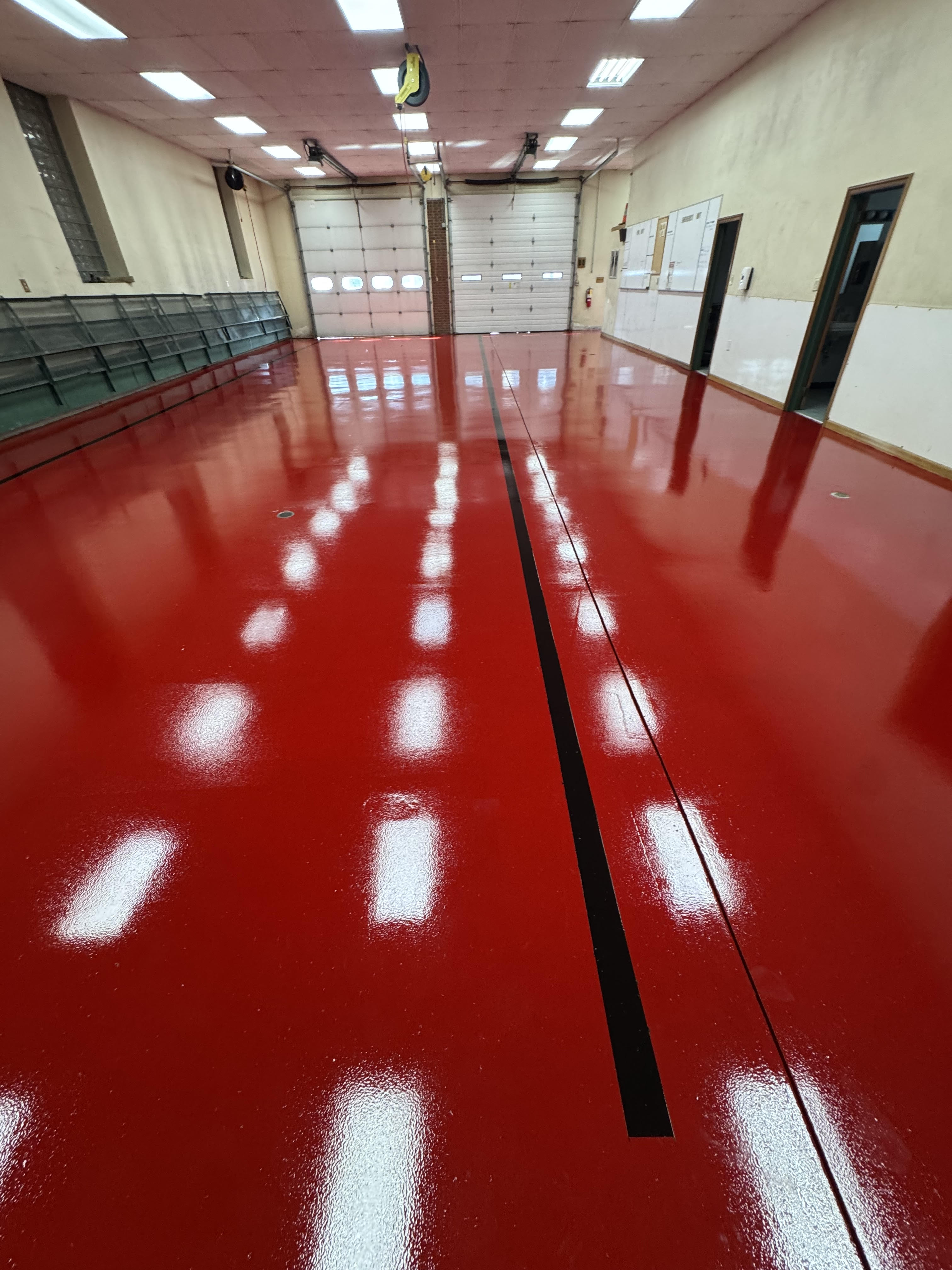 High-Gloss Service Bay (Epoxy Coating)